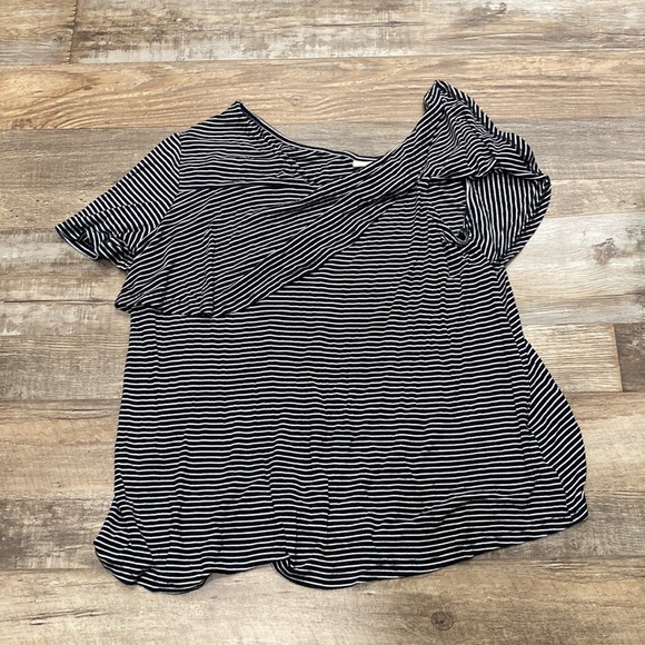 A new day • medium shirt bundle - Picture 3 of 14